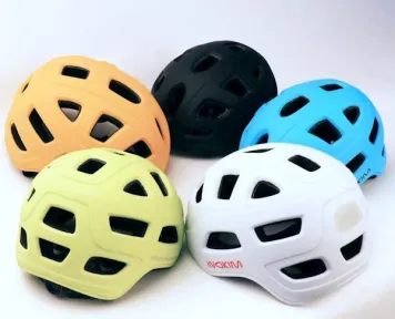 Inokim kypärä led-valolla