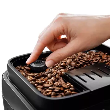 delonghi-magnifica-evo-ecam29061sb-automatic-coffee-machine-06a8708518d0ca.jpg
